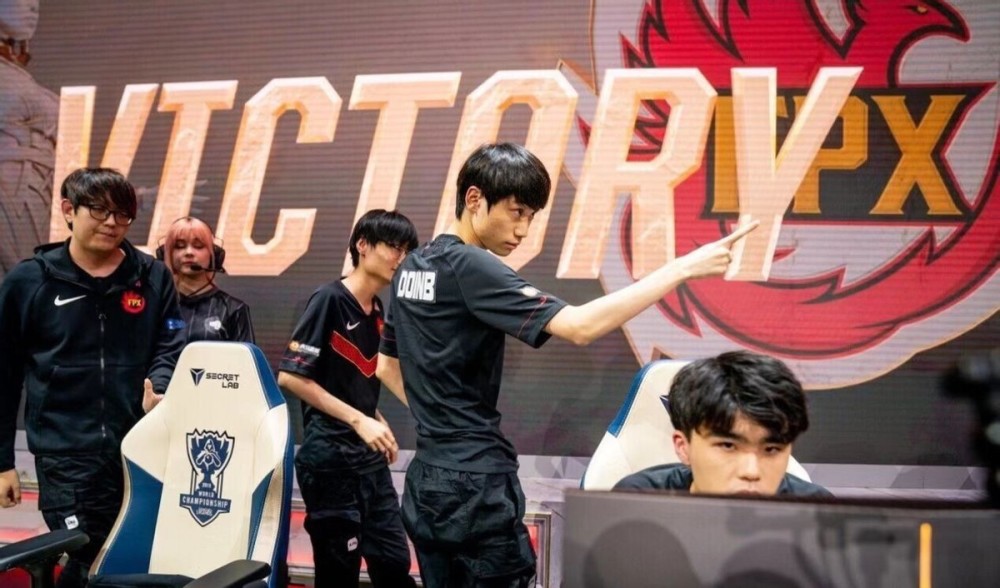 里胜利的关 里胜利的关